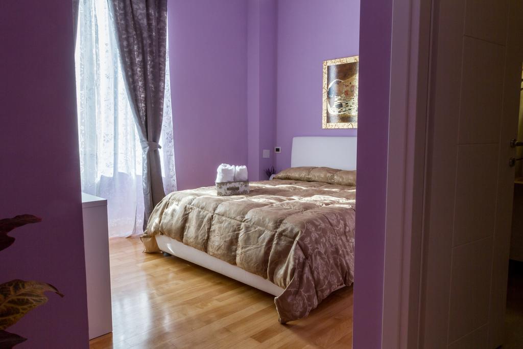 Bevilacqua Bed Roma Santa Croce Hotel Camera foto